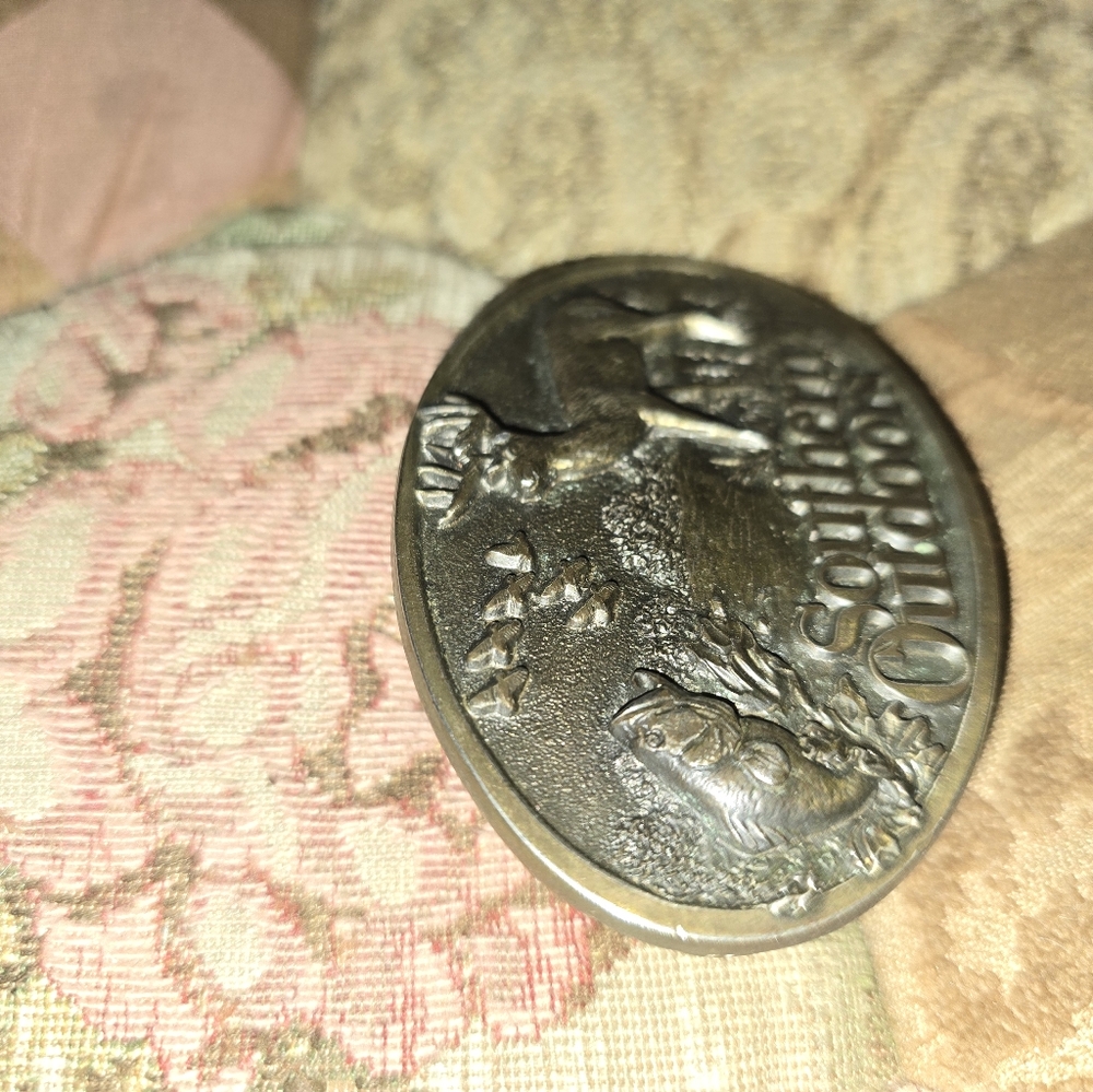 VINTAGE SOUTHERN OUTDOORS DEER THEME DESIGN BELT BUCKLE- HEAVY Stand Out - Picture 4 of 8